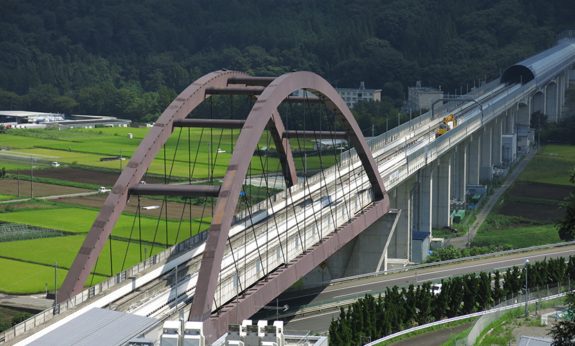 小形山架道橋